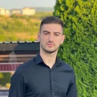 Nazmi Kameri